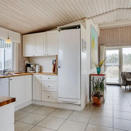 Elco - 450m From The Sea By Interhome Feriehus